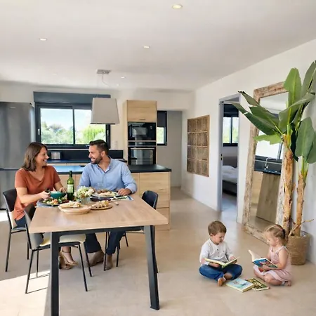 Apartamento L'ecrin D'andréa - à 20min De La Et 5min Du Centre, Parking Privé - By Auraconciergerie *